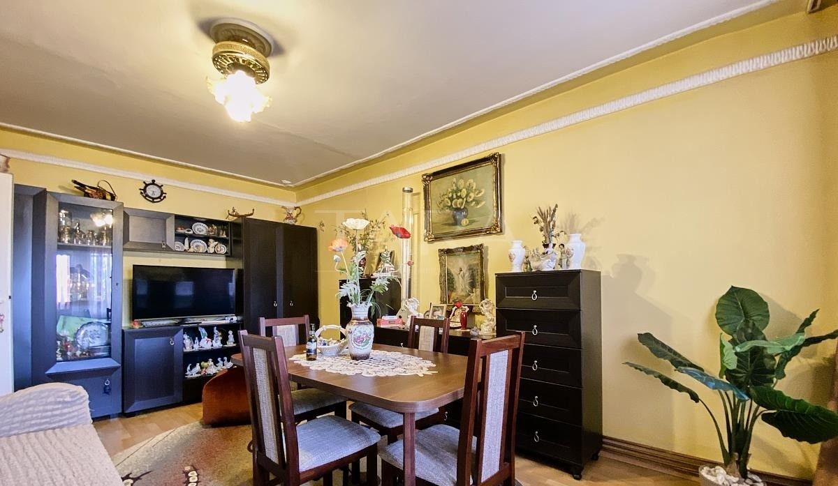 Apartament 3 camere decomandat, 66 mp utili, 2 băi, 2 balcoane. - Poză 2