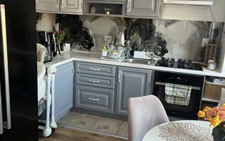 Vanzare apartament deosebit  in zona centrala a localitatii - Poză 4