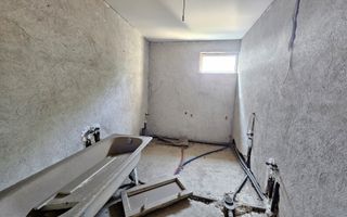 Proprietate cu potențial mixt – locuință și spațiu de lucru în Partoș - Poză 28