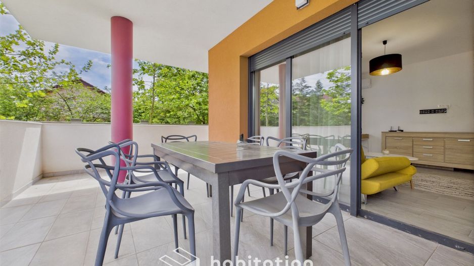 Apartament 3 camere, spațios si modern, la intrare in Dumbrăvița - Poză 36