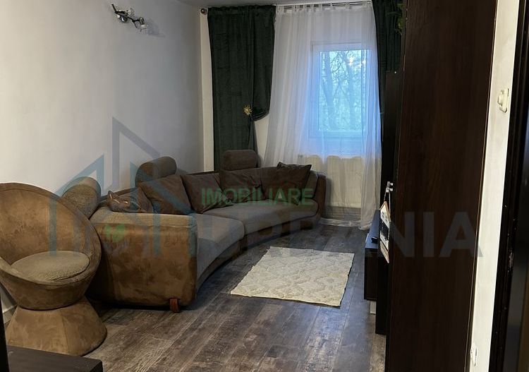Inchiriez Apartament 3c + living - Poză 7