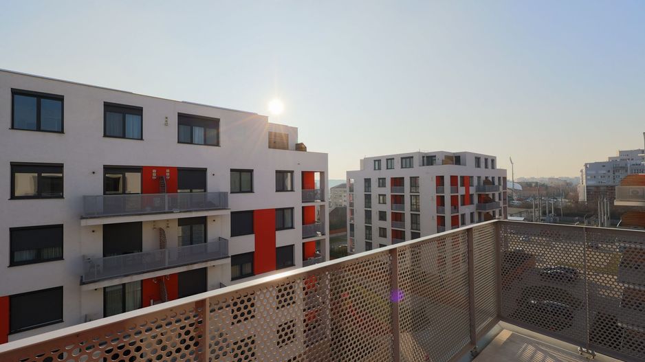 De inchiriat apartament nou si modern cu 2 camere in ARED AFI - Poză 9