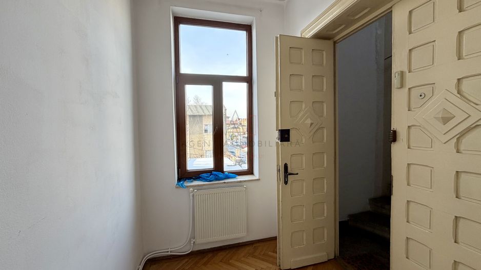 Apartament 3 Camere | Vila Interbelica | Comision 0| - Poză 16