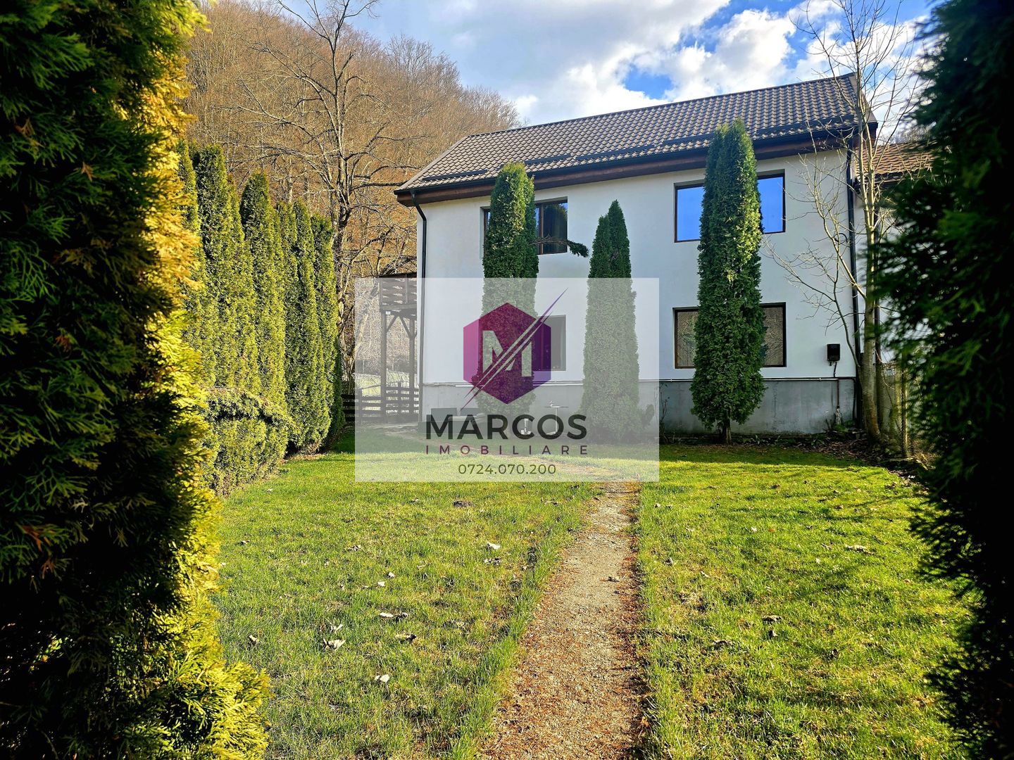 Casa 5 camere zona Lend langa strand - Poză 1