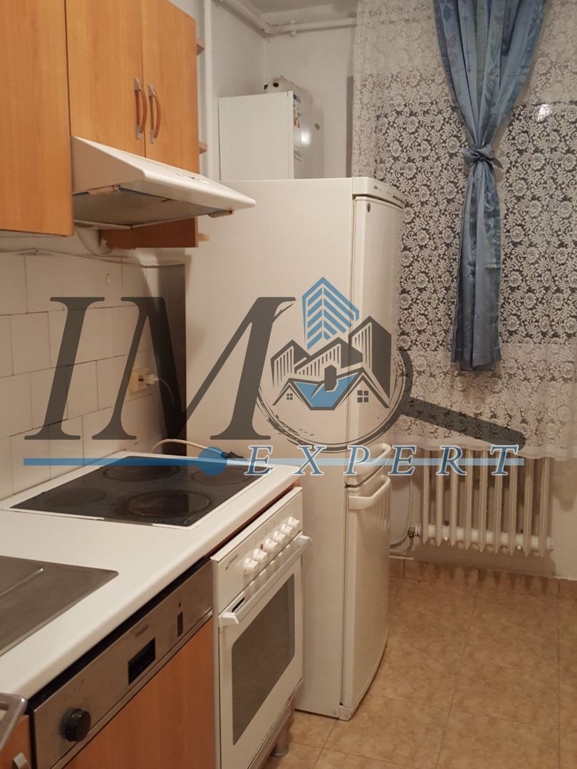 Apartament de inchirat cu 3 camere in zona Cetate Alba Iulia - Poză 4
