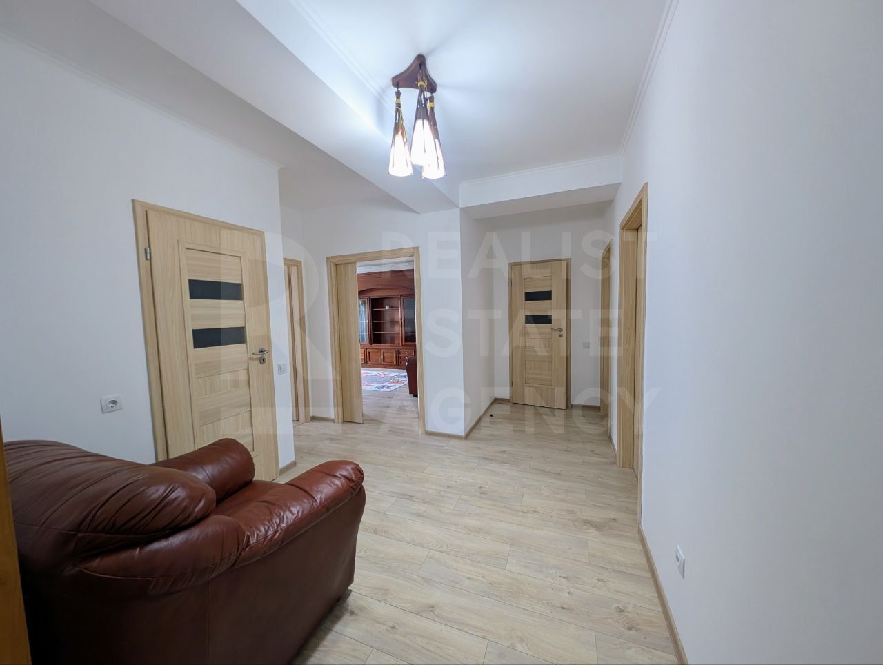 Chirie, apartament 3 camere, str. Alba Iulia, Buiucani - Poză 12