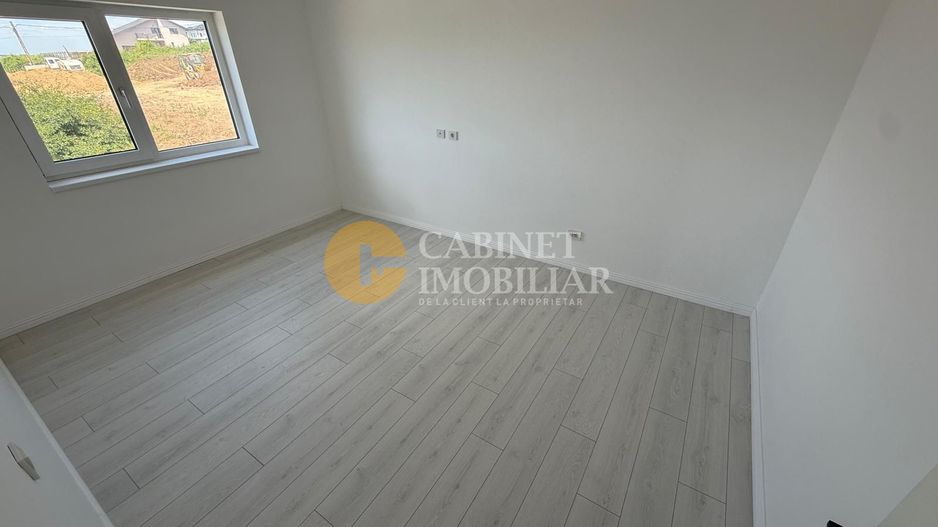 VISAN - 2 CAMERE DECOMANDAT  - BLOC NOU INTABULAT - LOC DE PARCARE - Poză 3