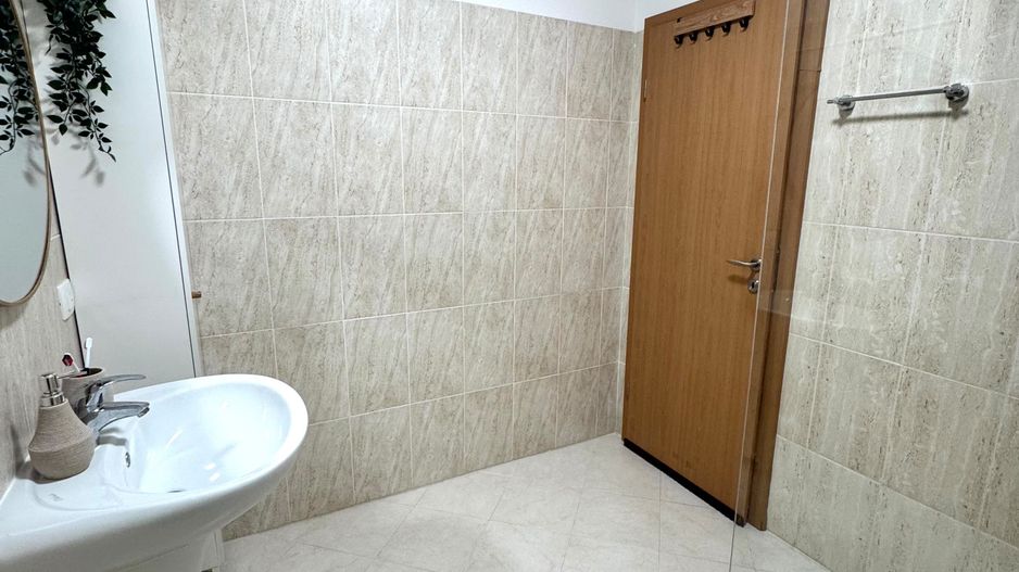 Apartament frumos și luminos cu 3 camere Torontal-Aradului - Poză 16