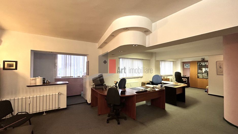 Apartament 3/4 camere | Metrou Stefan cel Mare/Dinamo - Poză 1