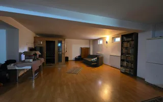 VILĂ SPAȚIOASĂ ÎN TĂTĂRAȘI | 450 MP | CURTE 400 MP - Poză 16