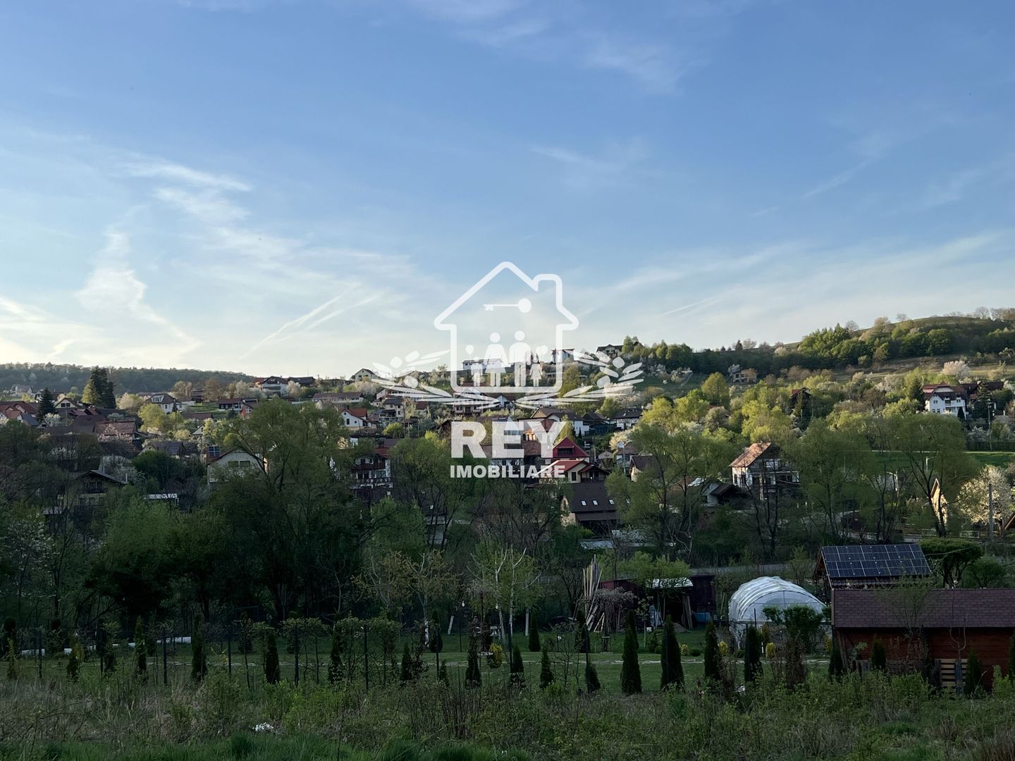 Teren 1250  mp de vânzare în Cisnădioara foarte aproape de asfalt/PUZ - Poză 4