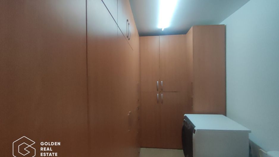 Casa solida, spatiu interior mare, zona Micalaca - Poză 12