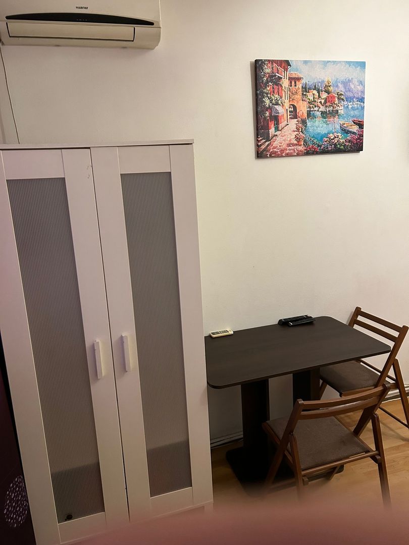 Garsoniera de inchiriat in zona Universitate, ultracentral, cu centrala proprie - Poză 8