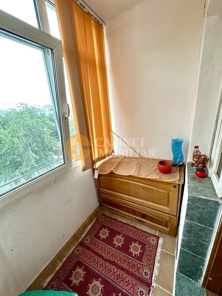 2 Camere Decomandat Prima Statie Nicolina 2 - Bloc 1984 - Poză 5