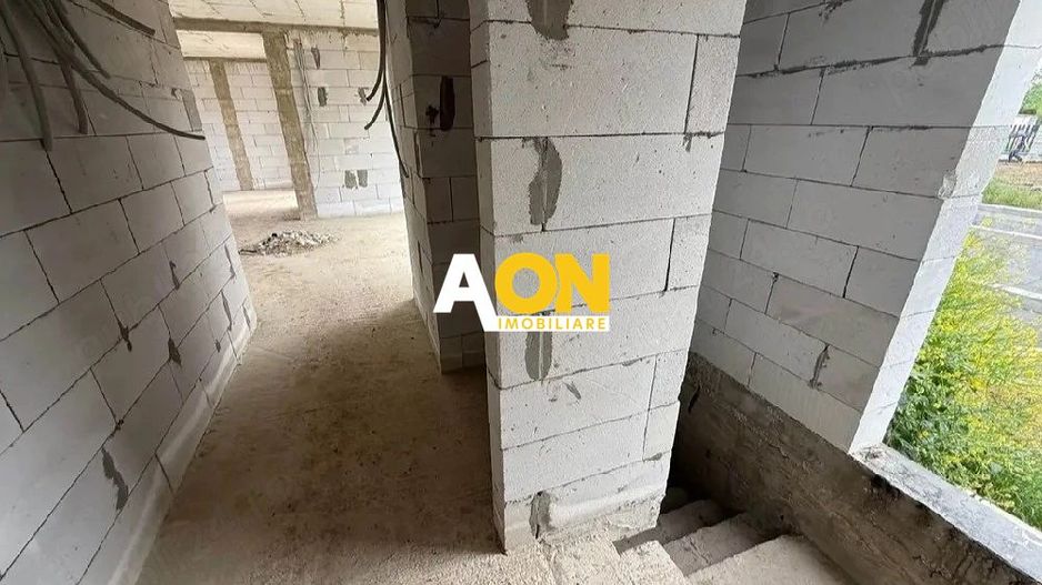 Casa la rosu, 5 camere, S+P, 547 mp teren, toate utilitatile, Cetate - Poză 10
