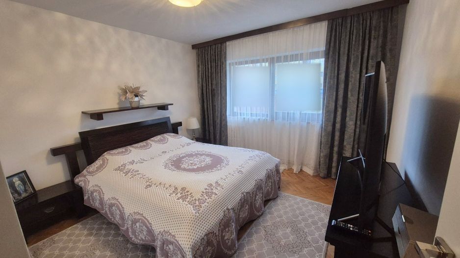 Apartament 3 camere, decomandat, et.1, Ampoi 3 - Poză 5