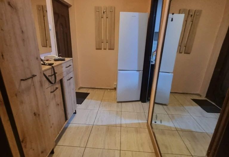 Apartament cu 2 camere  400euro  Podul de Piatra - Poză 5