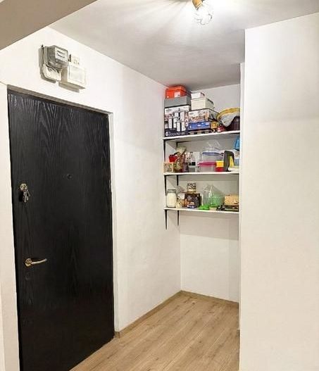 De inchiriat apartament cu 2 camere , Tineretului sector4 - Poză 9