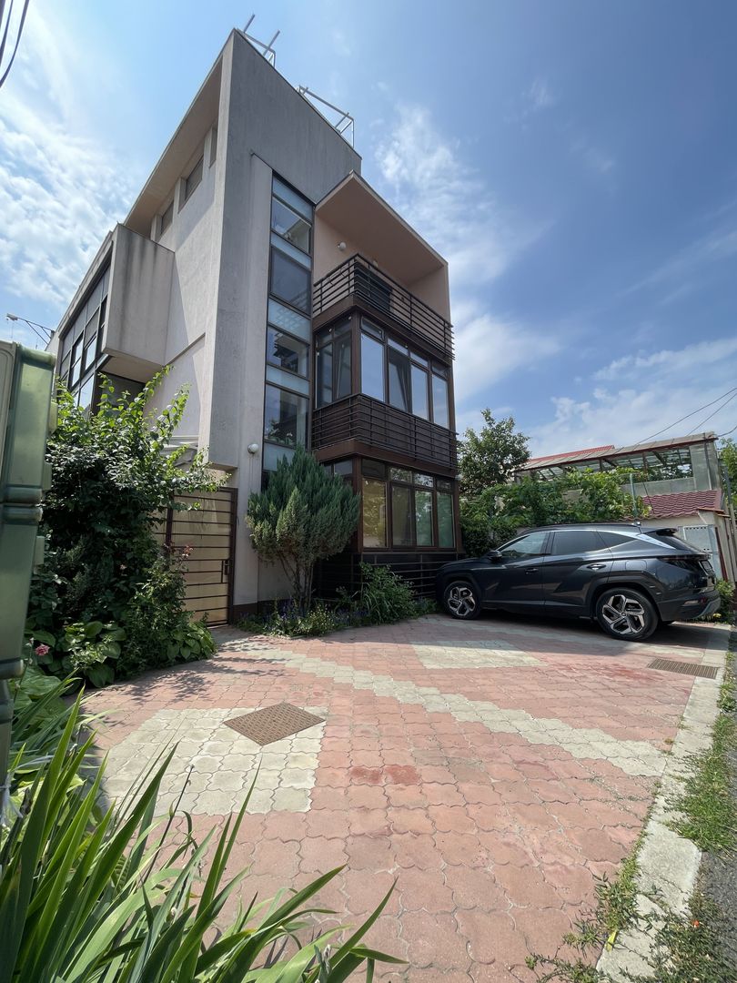 ANDRONACHE - Mentiunii | 3 camere 120mp + terasa 110mp bloc 2009 - Poză 4