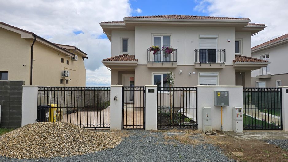 Sanandrei, Duplex P+1, Perete Dublu, Materiale de Calitate, Teren Generos - Poză 2