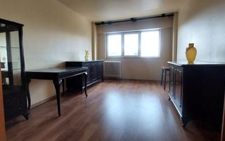 Vand apartament 4 camere situat la 10 min de Piata Unirii - Poză 1