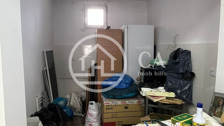 Casa de vanzare D+P+E+M cu 5 camere în Livada De Bihor - Poză 2