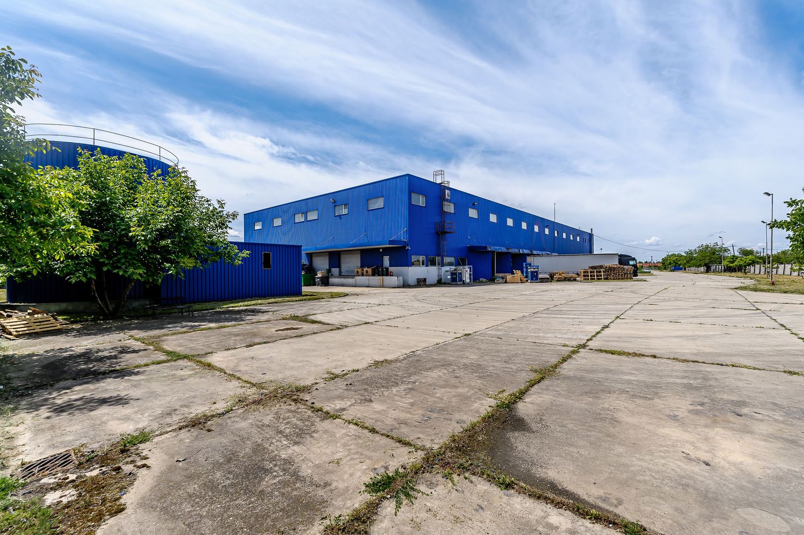 REZERVAT: Hală industrială cu platformă betonată - Poză 10