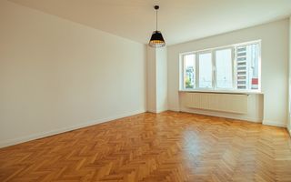 Exclusivitate - Zona Tribunalului , Sf. Constantin, spațiu stradal - Poză 2