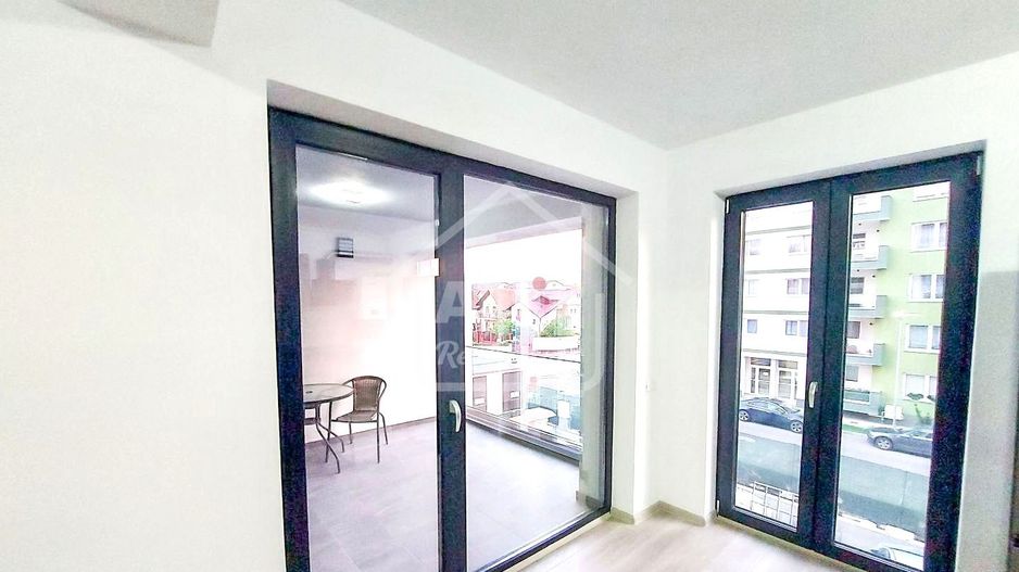 Apartament Suprafata Mare I Tractorul Coresi - Poză 14