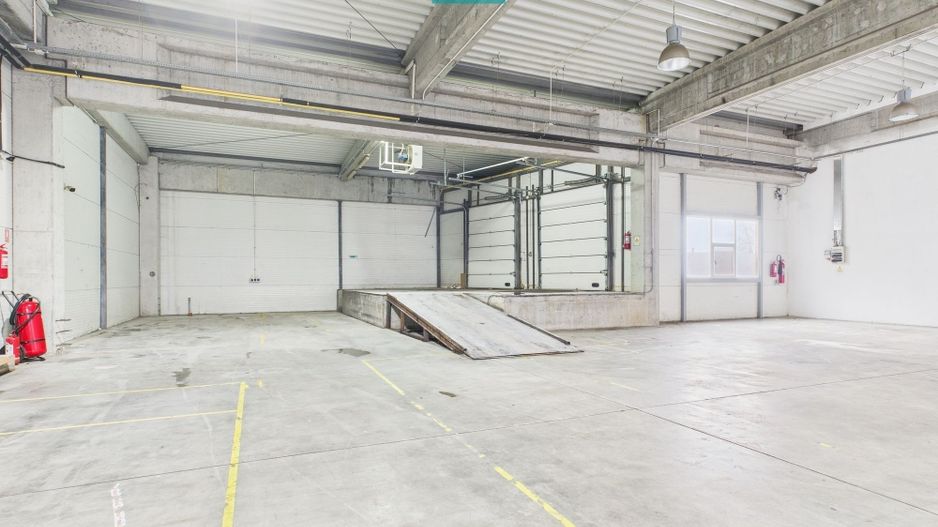 Hală industrială de 4.155 mp Calea Borșului - Poză 12