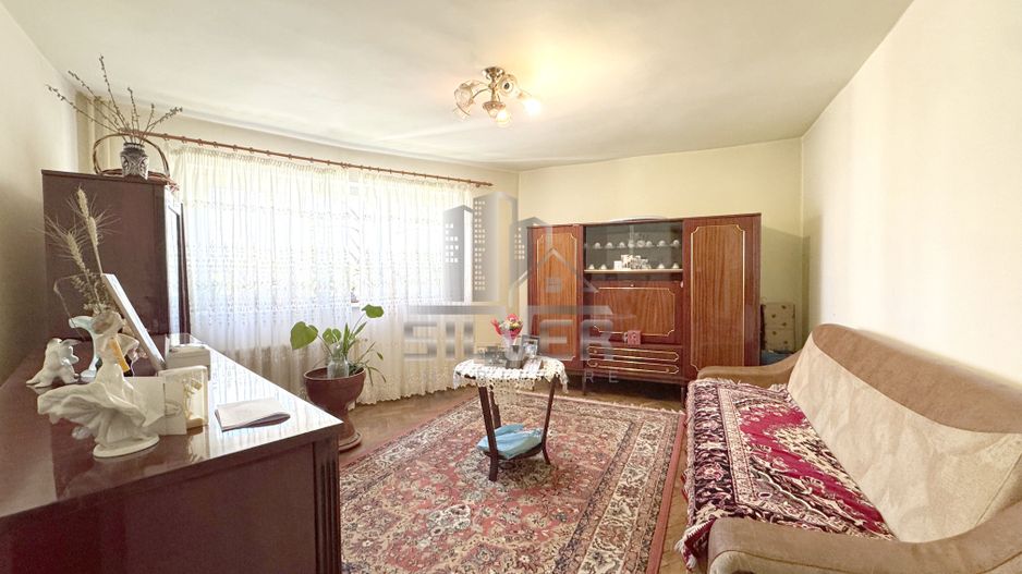 Apartament cu 4 camere/80 mp/zona strazii Peana. - Poză 1