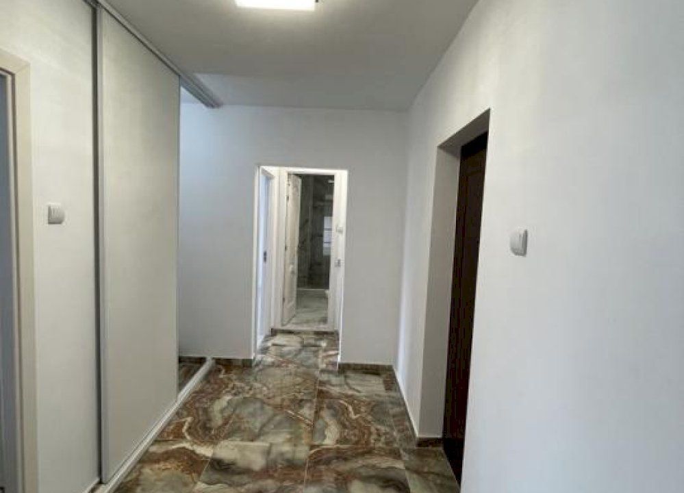Vanzare Apartament 2 camere, 13 Septembrie, sector 5 - Poză 1