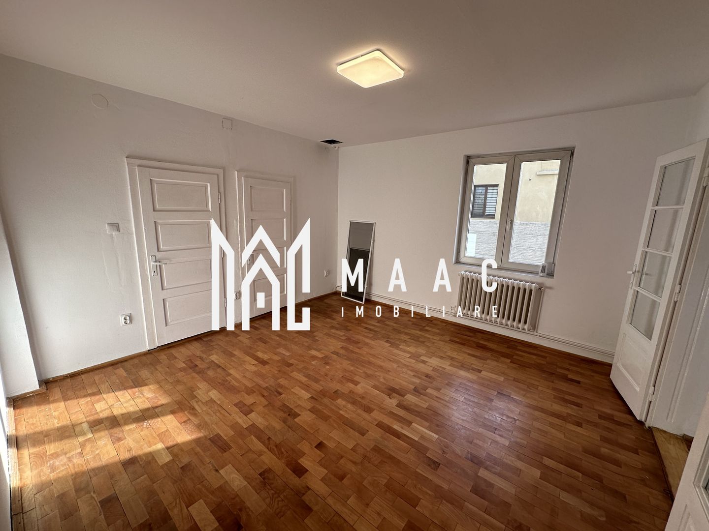 Casa individuala 6 camere | 200mp | Curte | Calea Dumbravii - Poză 13