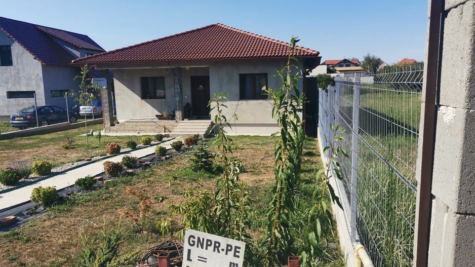 BRASADAS vinde casa 3 dormit. 120mp 13 ari 2019 Bercu Rosu. - Poză 3