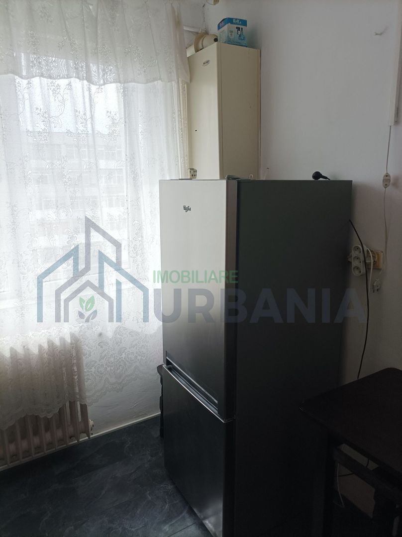 Apartament 2 camere de închiriat, decomandat, Piața Voievozilor, Alexandru cel Bun - Poză 6