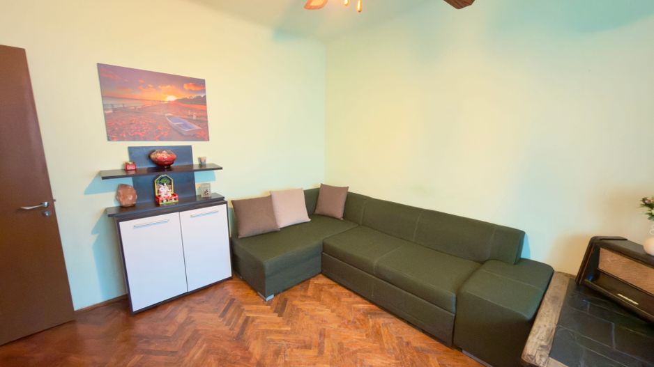 Apartament 2 camere, Unirii - Piata Constitutiei, centrala proprie ! - Poză 1