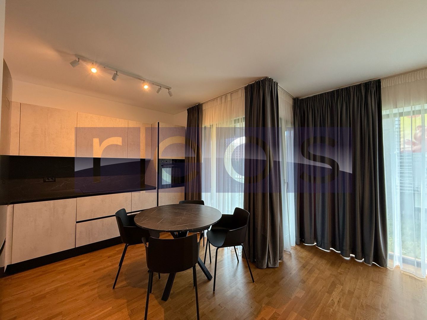 VANZARE 2 CAMERE 47 MP | BANEASA | MOBILAT SI UTILAT COMPLET | PARCARE - Poză 4