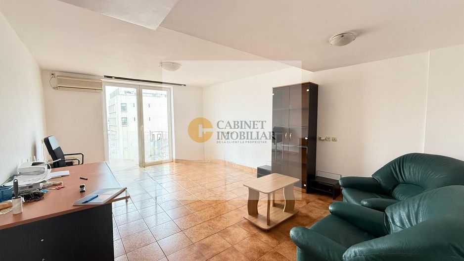 3 camere  | Piata Romana | 2 balcoane deschise - Poză 1
