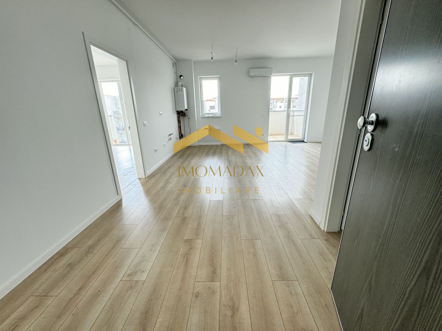 Aradului/Torontalului-2 Camere-Centrala Proprie - Poză 1