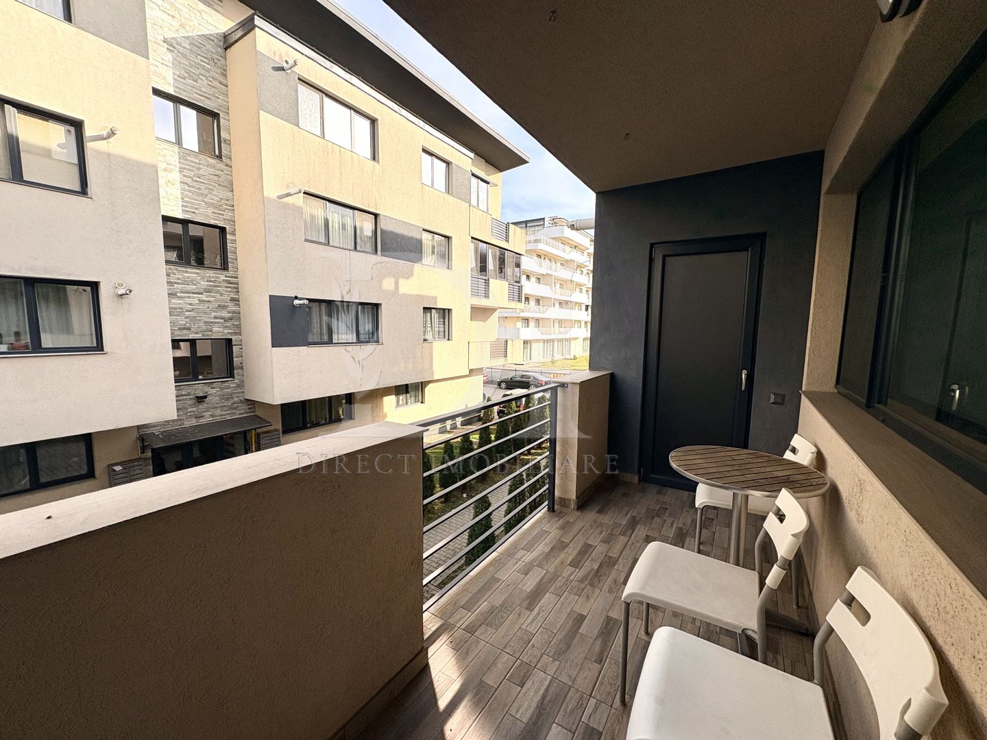 Apartament cu 2 camere-Zona Eroilor Floresti - Poză 7