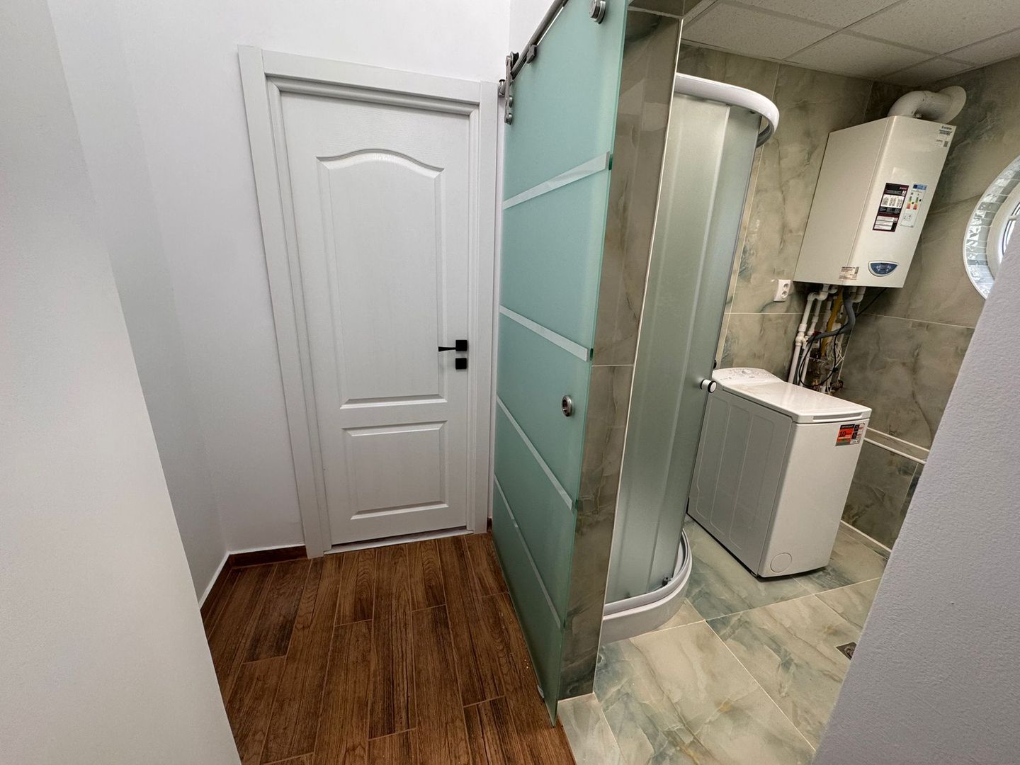 Eroilor Garsoniera 23 mp Cotroceni 1/2 Centrala - Poză 6