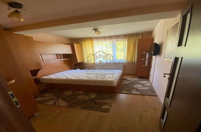 Apartament cu 3 camere în zona CBC și Royal School - Poză 2
