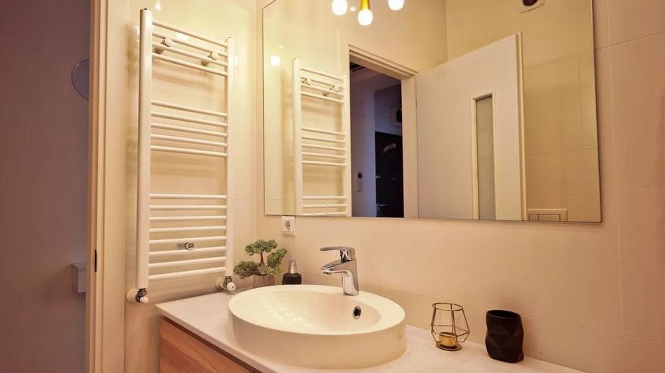 Apartament 2 camere lux, centrală, piscină – Laguna Residence - Poză 8