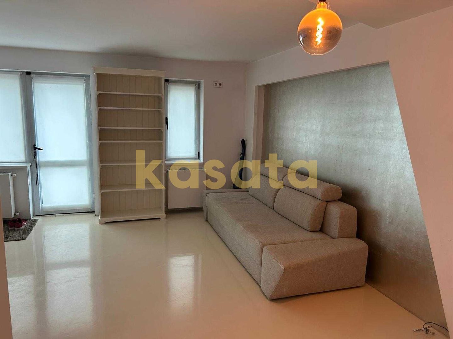 Garsonieră cochetă de închiriat – Șișești, confort și liniște - Poză 3