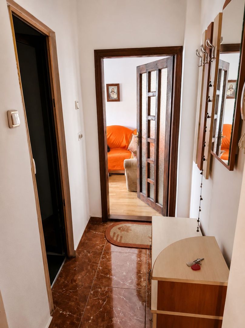 Șagului | 3 camere | Etaj 1 | Zonă accesibilă | Mobilat - Poză 4