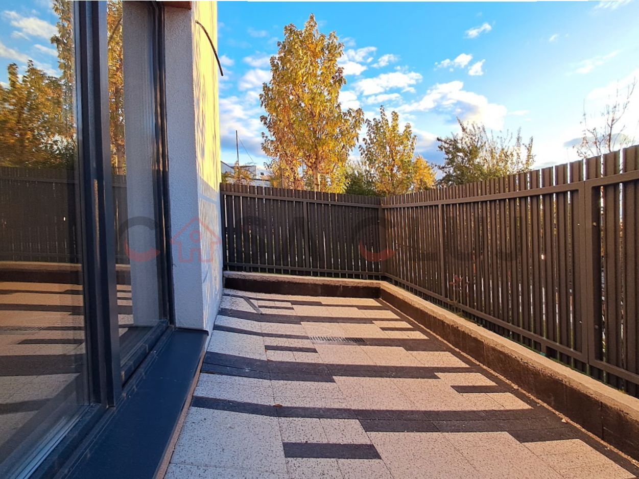 2 Camere, Terasa, Finisaje Premium, Între Lacuri !! - Poză 8