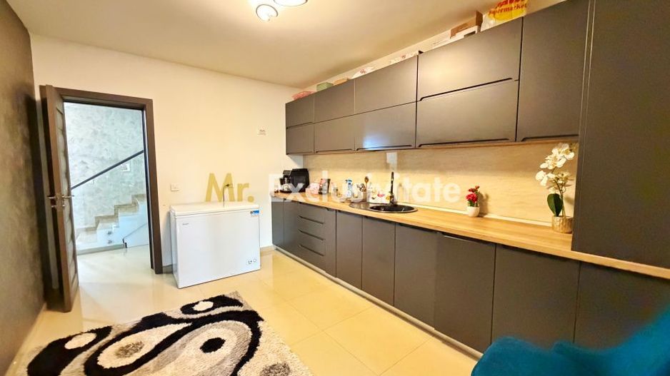 Casa generoasa 5 camere Trivale Clasa energetica A - Poză 9