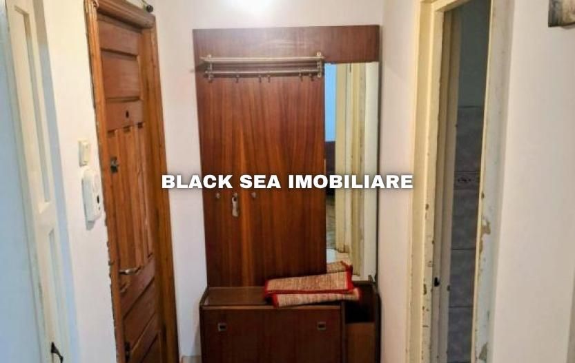 Apartament 2 camere de vanzare, zona Tomis 2 - Ocazie - Poză 5