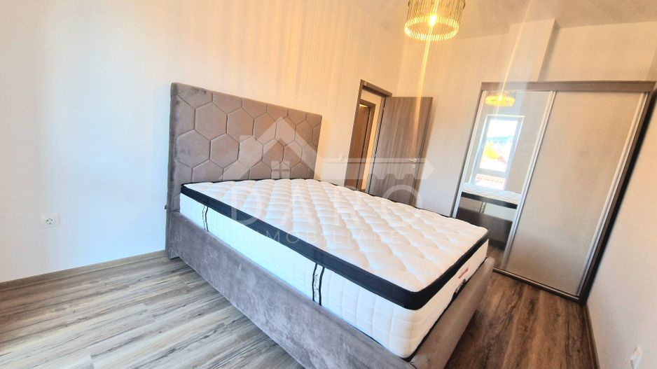 Apartament de inchiriat cu 3 camere , strada Papiu Ilarian - Poză 8