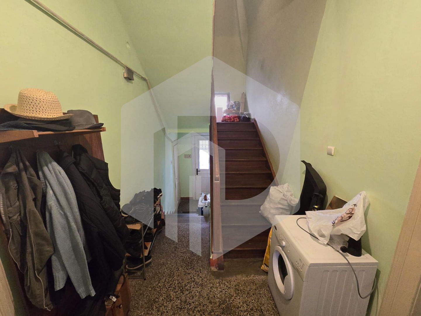 Casa individuala 4 camere zona Transilvaniei - Poză 2